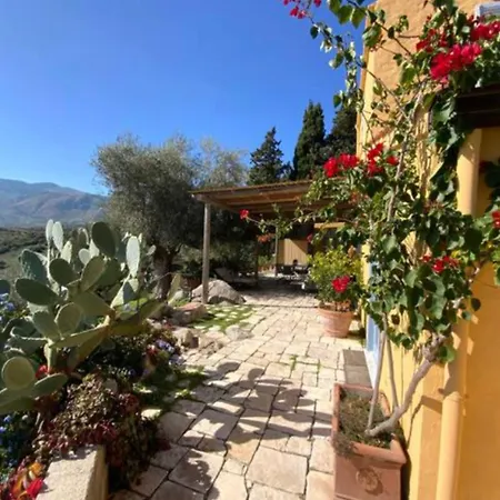Casa Beachy Caccamo